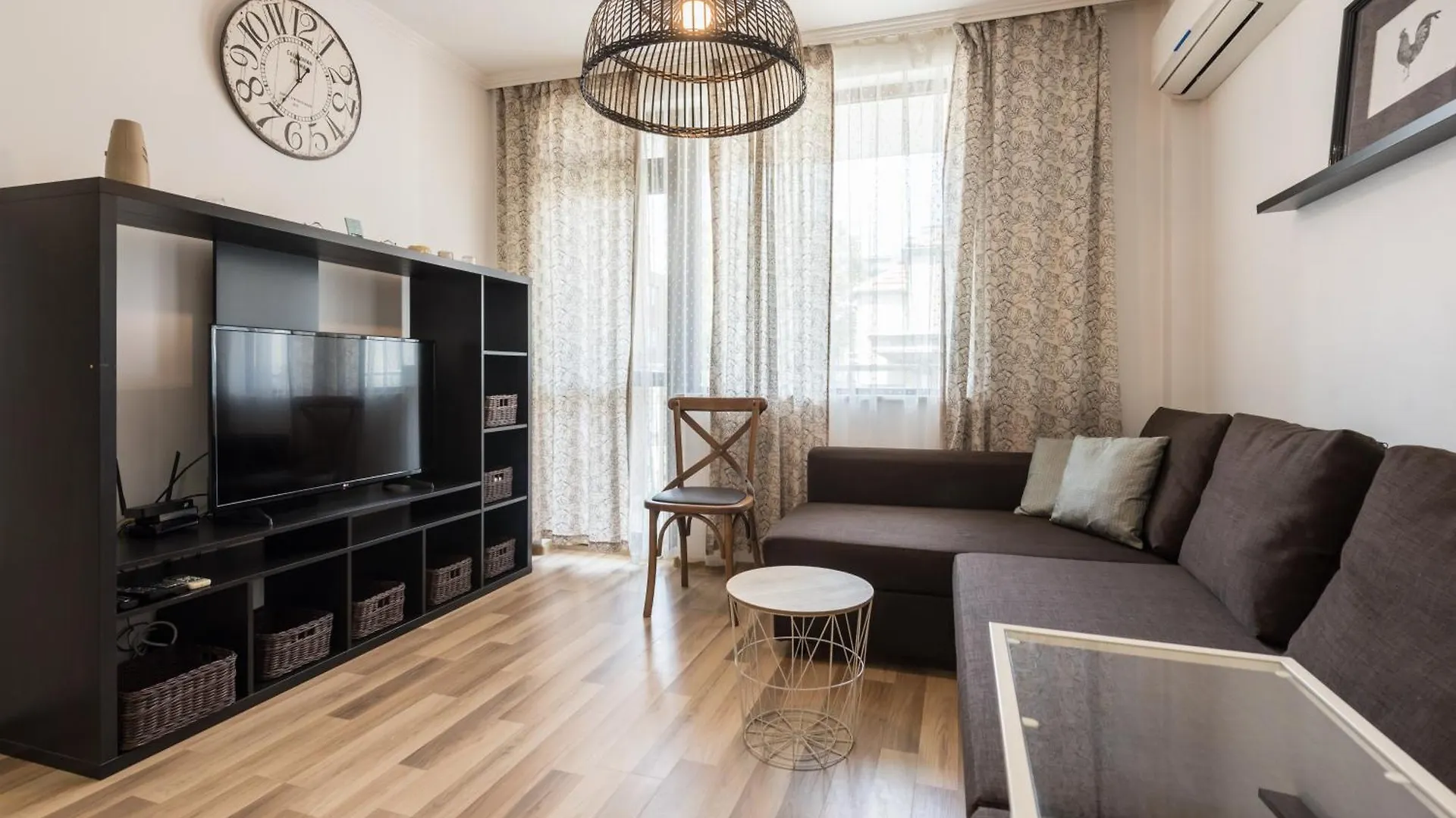 Apartment Stylish Place Near The Beach Varna Bulgaria